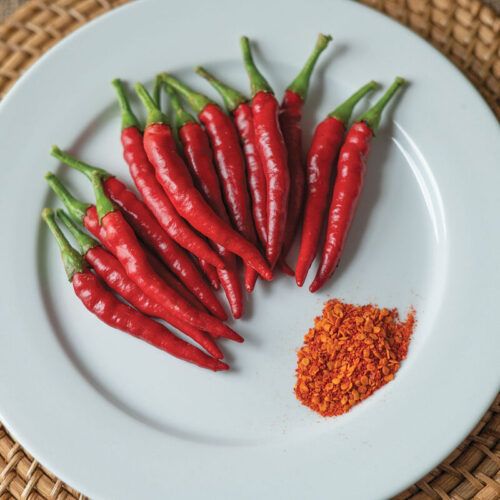 Peppers - Cayenne Organic - 3 Peppers